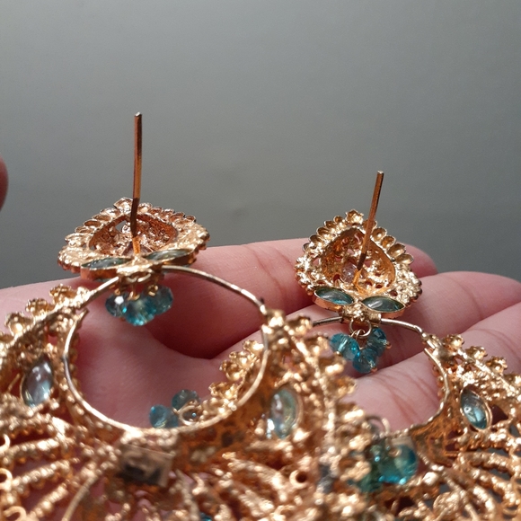 Earrings for women - Picture 7 of 8